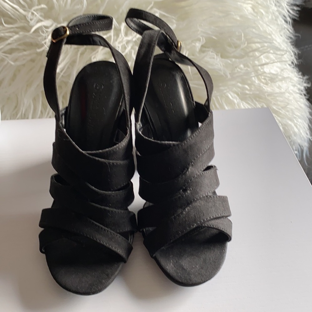 Black Strap Suede Sandal by Wild Diva - Picture 2 of 5